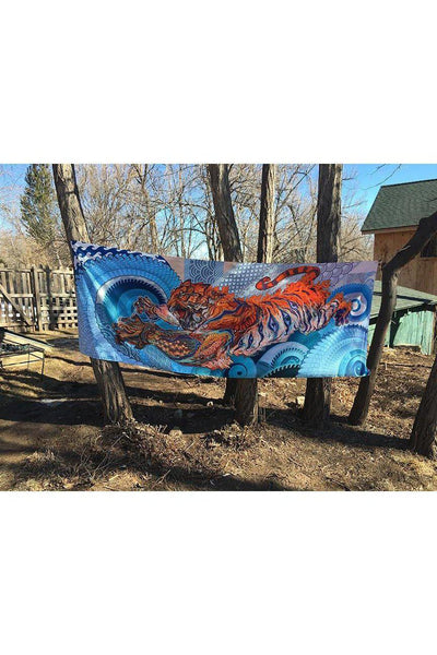 TIGER SWALLOW TAIL TAPESTRY